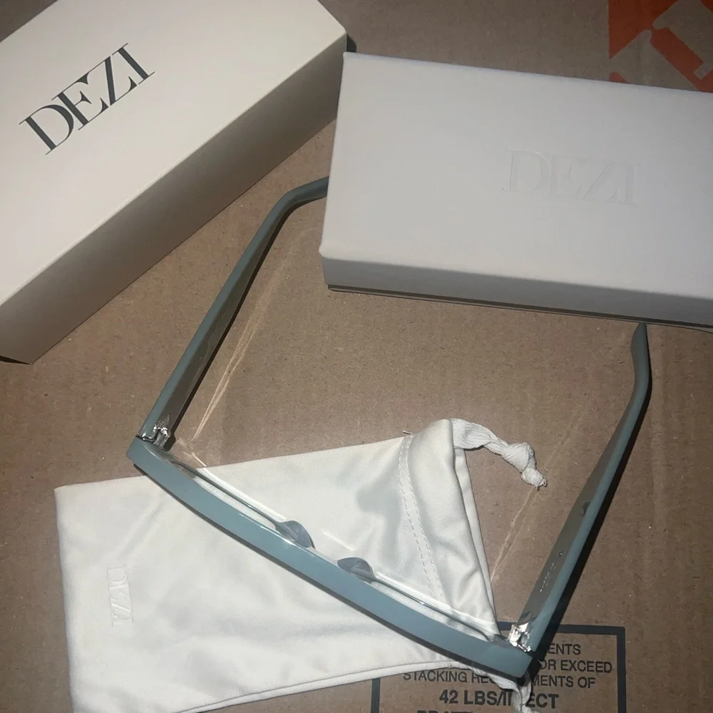 DEZI Light Blue Oversized Rectangular Sunglasses